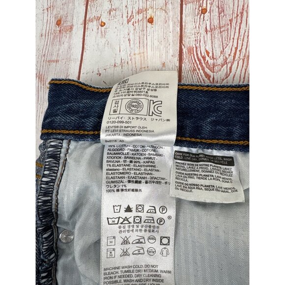 Levis Womens 501 Original High-Waisted Denim Shorts Distressed Blue Size 27 - Picture 10 of 13